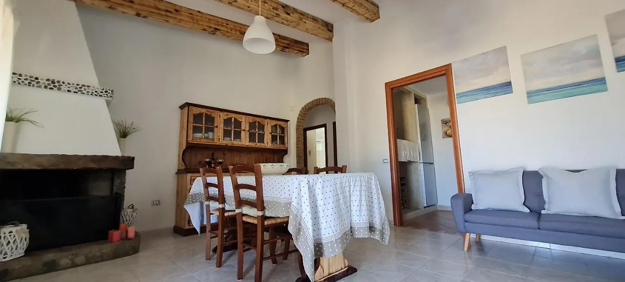 House Castiadas Tra Mare E Montagna